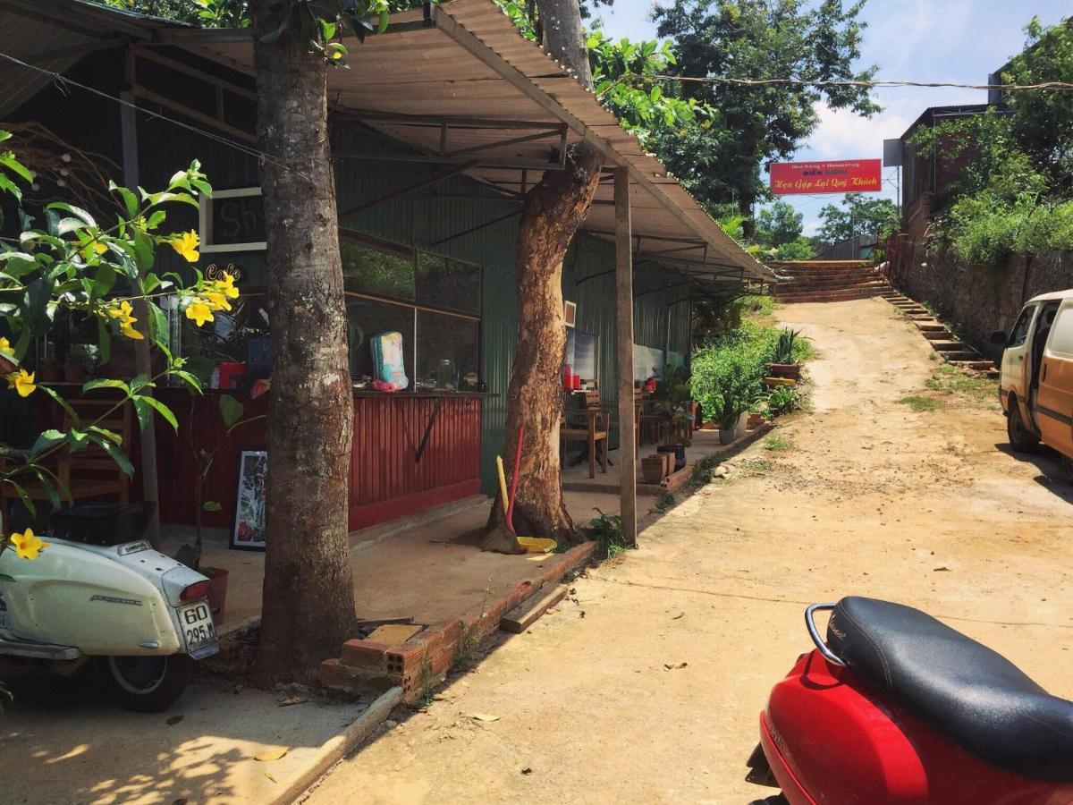 Homestay Bien Rung Gia Nghĩa Exterior foto