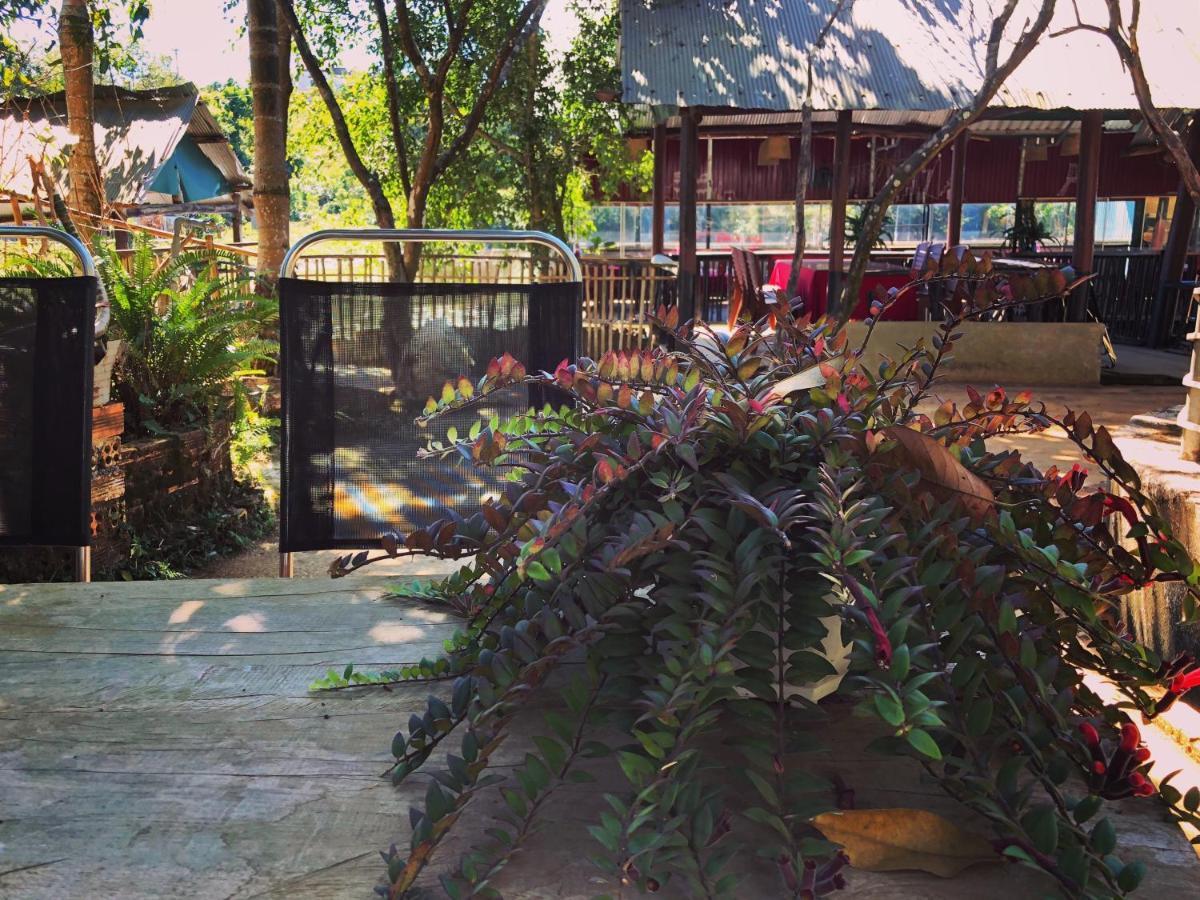 Homestay Bien Rung Gia Nghĩa Exterior foto